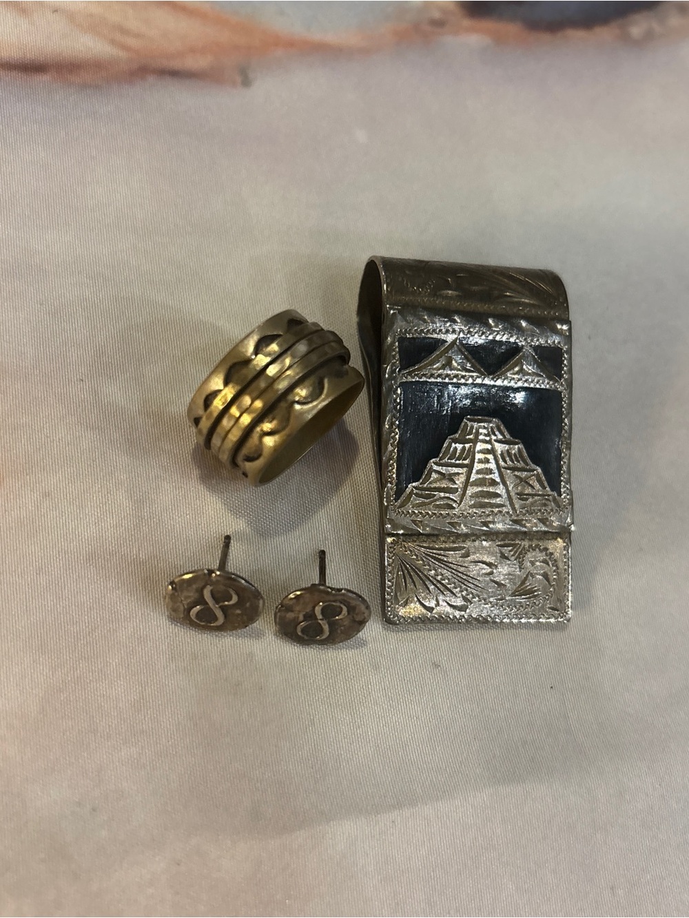 Unbranded Silver Men's Money Clip & Ring + Earring Set